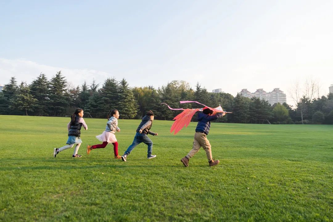 清明節(jié)丨帶上華美，不負(fù)春光