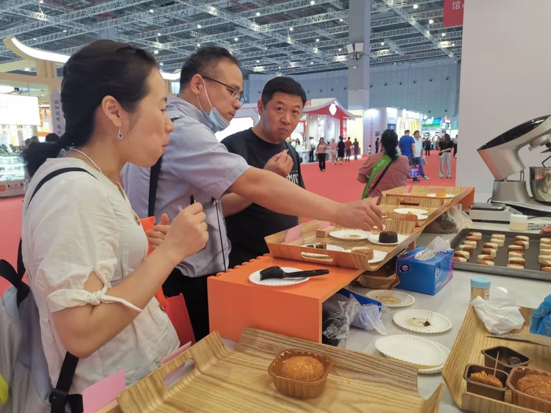 華美食品集團亮相中國國際焙烤展！