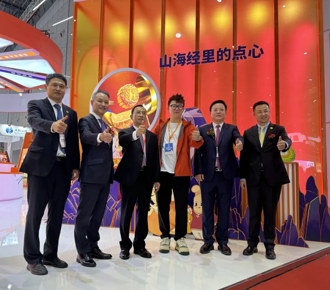 華美食品集團亮相中國國際焙烤展！